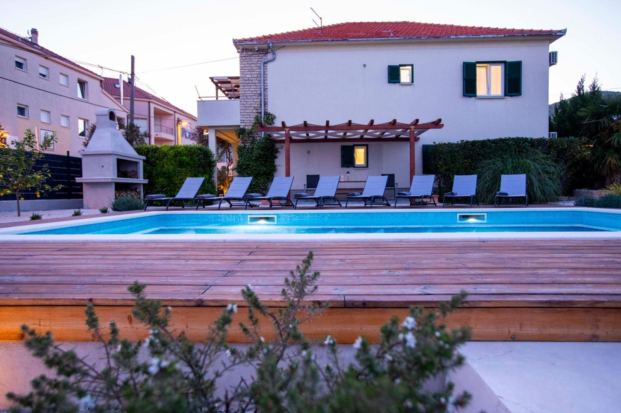 Apartment Laura Trogir Exteriör bild