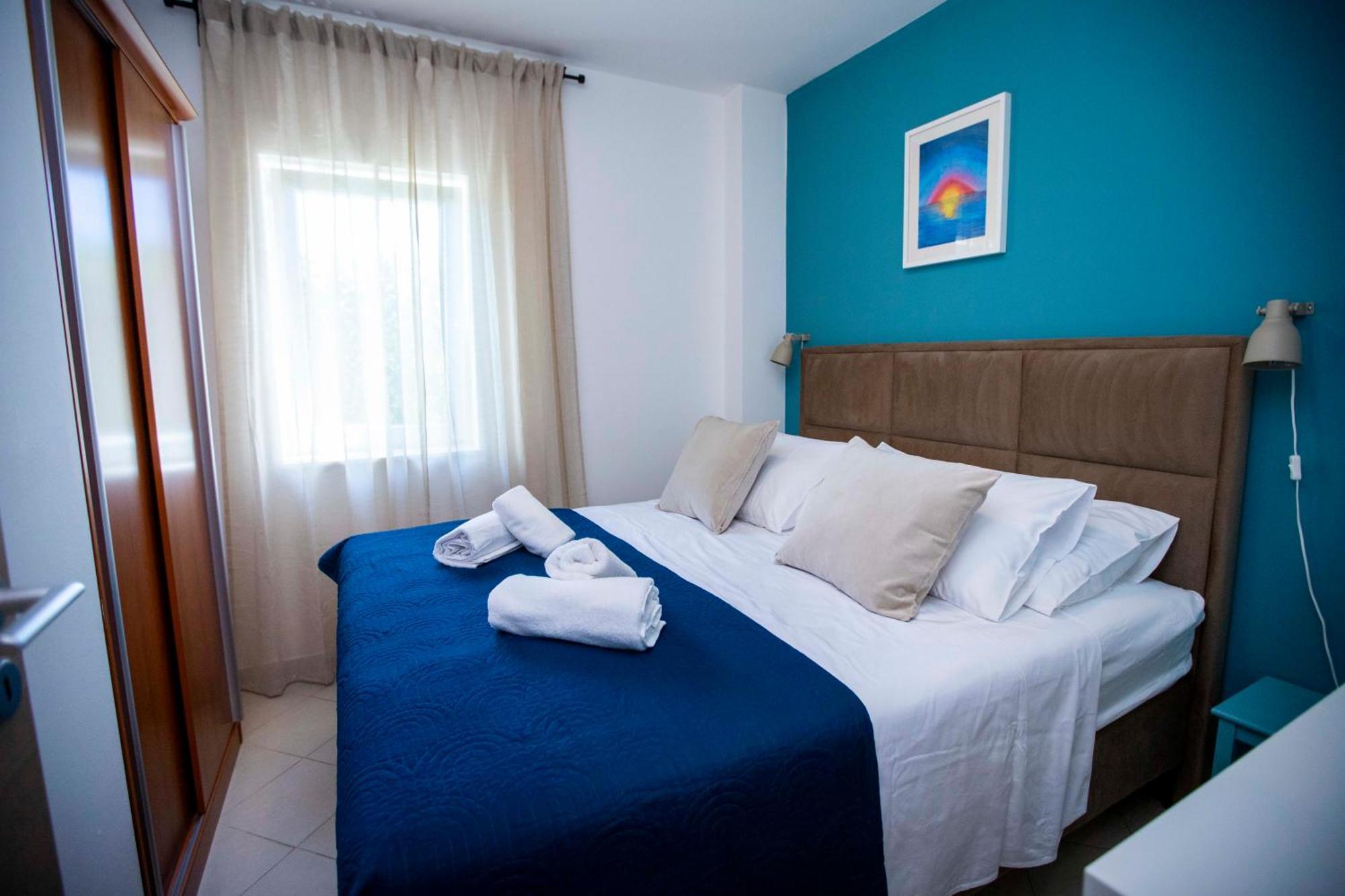 Apartment Laura Trogir Exteriör bild